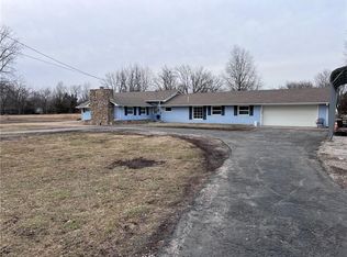 3209 Mosher Rd, Parsons, KS 67357