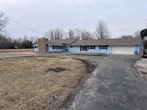3209 Mosher Rd, Parsons, KS 67357