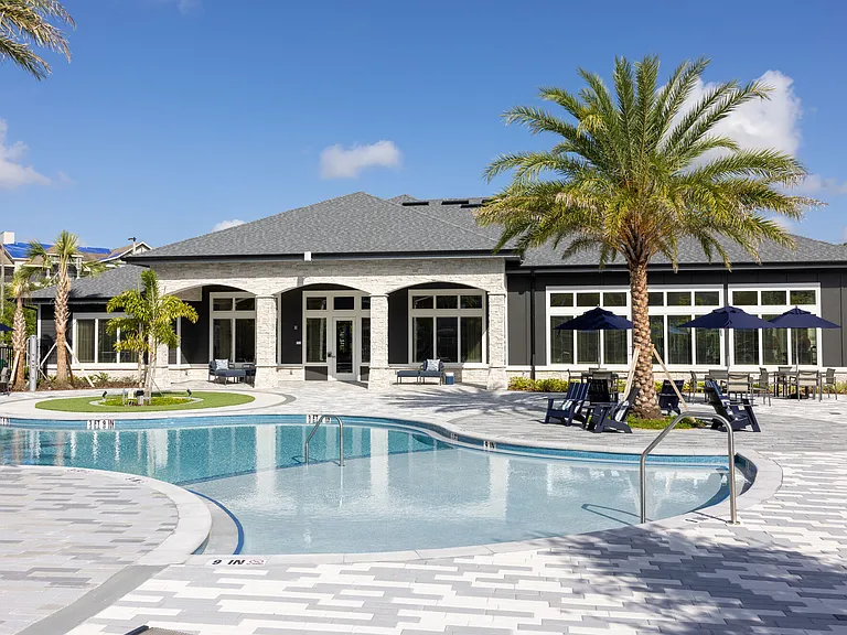 Prose Avalon Pointe — Photo 10