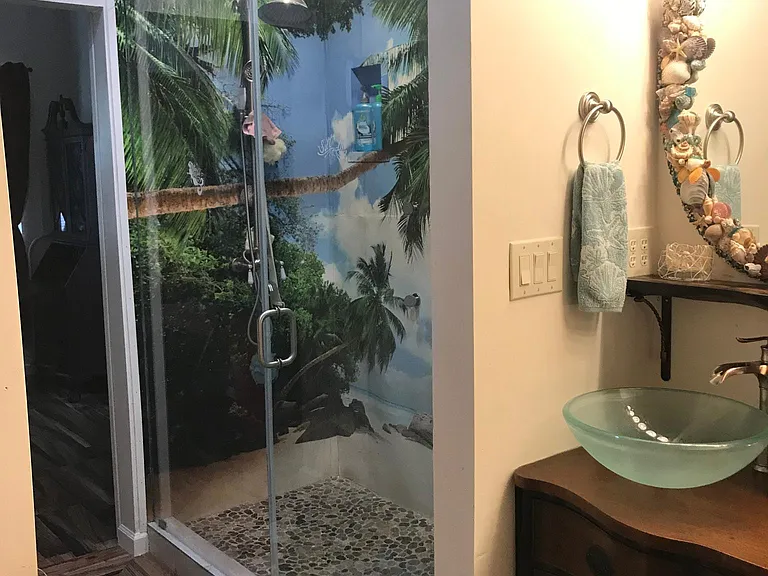 Tiffany Dr — Photo 9