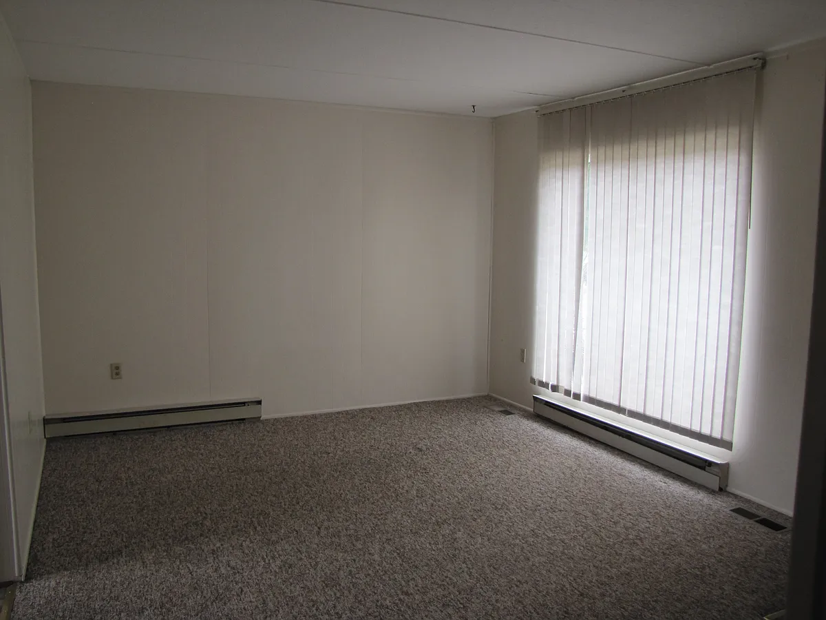 Building Photo - 1305 Gilmore Cir