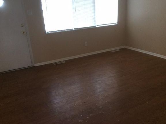 3rd image of 7510 Blanding Dr