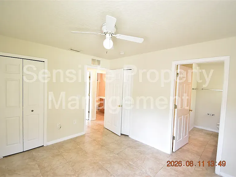 7413 Canterbury St — Photo 15