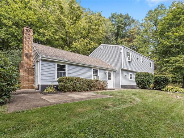 114 Hickory Hill Ln #114
