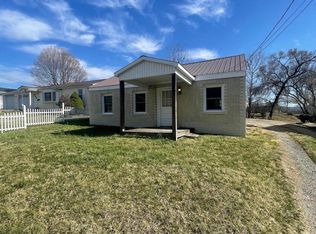 3361 Bloomingdale Rd, Kingsport, TN 37660