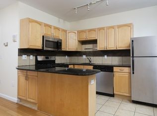 11 Bartlett Pl #2, Boston, MA 02113