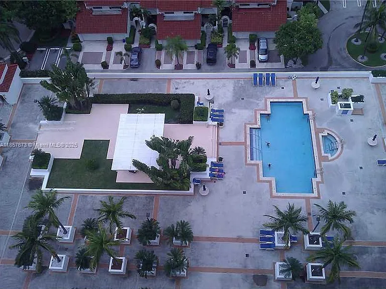 3600 Yacht Club Dr #1503 — Photo 12