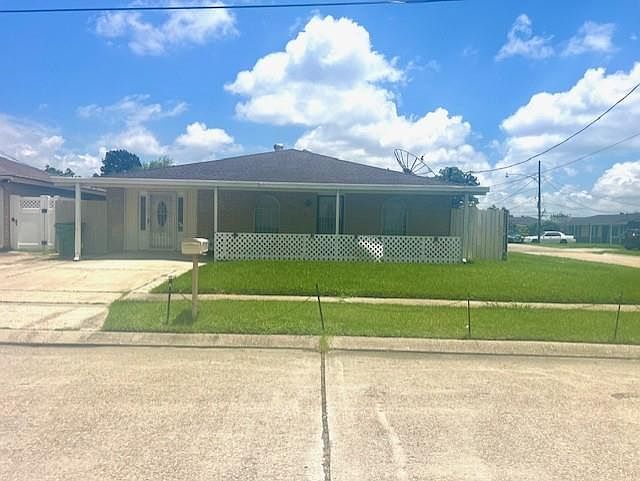 1st image of 1117 Carmadelle St