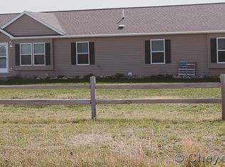 39 Riverview Rd, Wheatland, WY 82201