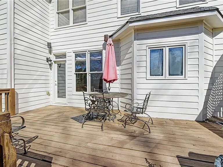4026 Palisades Main NW — Photo 29