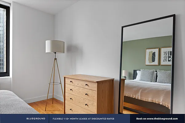 Rented by The Blueground | media 42