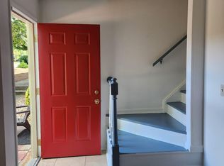 1040 Old Holcomb Bridge Rd, Roswell, GA 30076