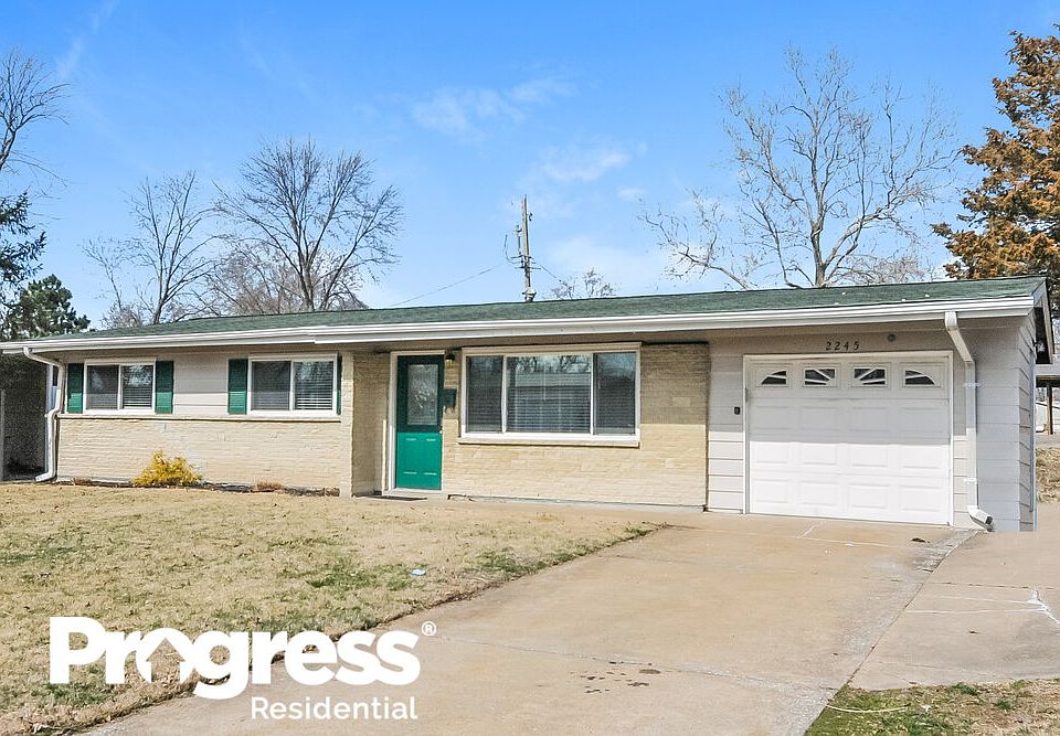 1st image of 2245 Oriole Dr