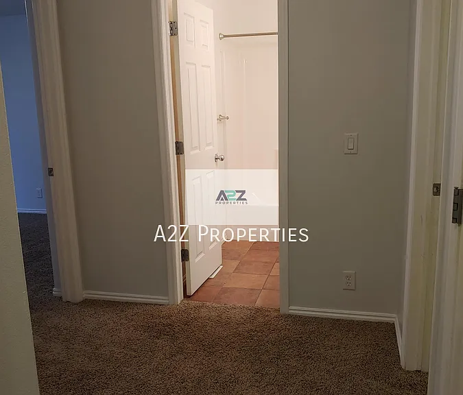 1258 W Bridalwood Loop — Photo 11