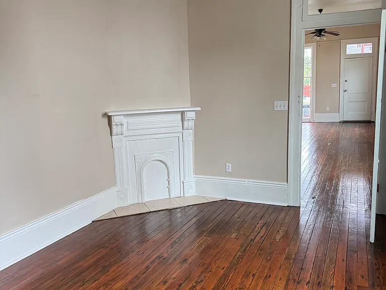 3325 Iberville St — Photo 4
