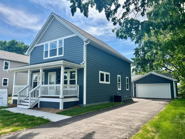 9030 Park Ave S, Bloomington, MN 55420