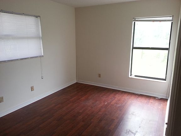 2nd image of 3994 NE 145th Ave