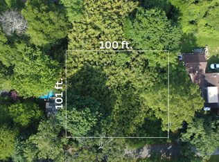 Montauk Dr, Mastic Beach, NY 11951