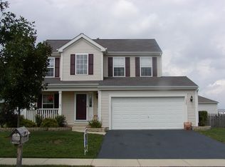 1820 Thornapple Way, Aurora, IL 60504