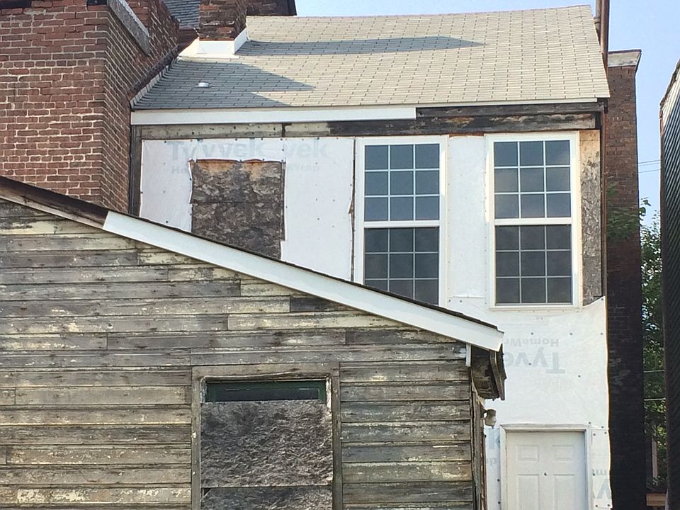 2nd image of 1407 Columbus Ave
