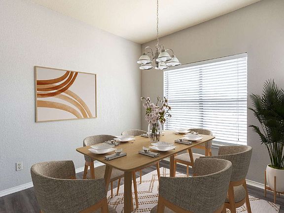 5th image of 400 E Pearl St #203