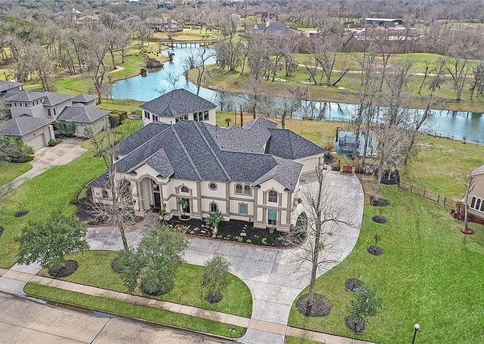 10 Commanders Point, Missouri City, TX 77459 Zillow