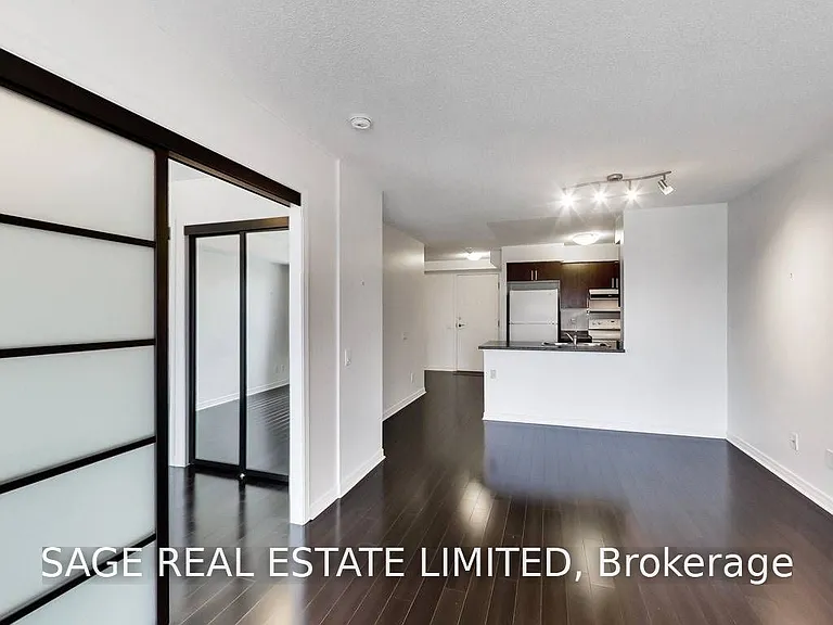 60 Heintzman St #636 — Photo 17