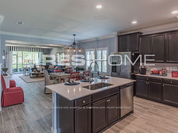5th image of 12135 Marvin Ave