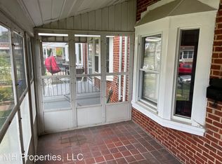 1923 Barry Rd, Dundalk, MD 21222