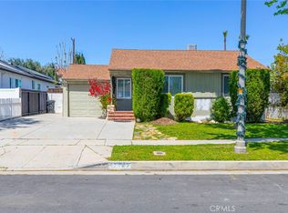 17425 Emelita St, Encino, CA 91316
