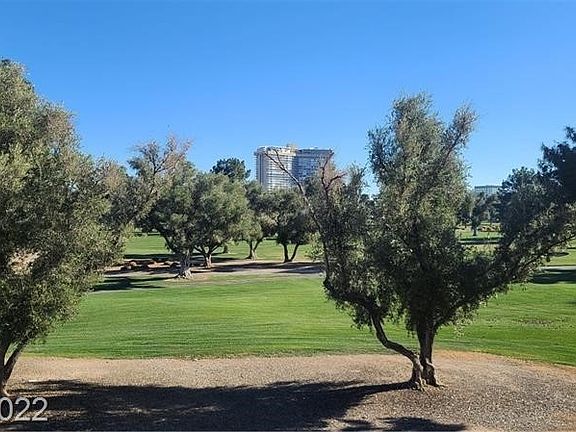 3rd image of 2890 Loveland Dr Unit 2404