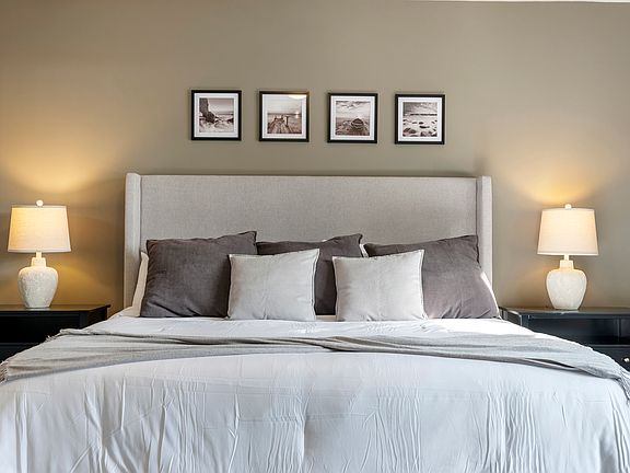 3rd image of 416 Brady Way