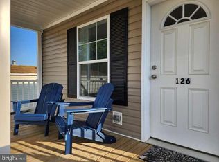 126 E Libhart Aly, Elizabethtown, PA 17022