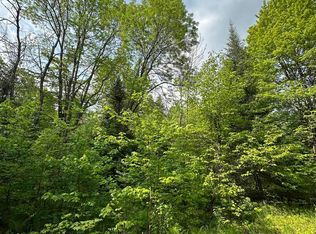 5563 Calderwood Rd, Trout Creek, MI 49967