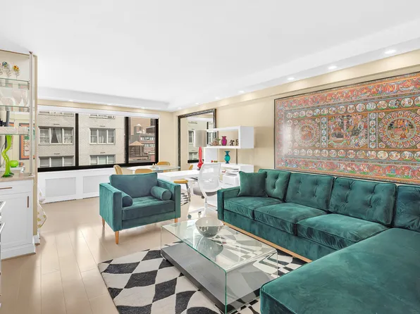 200 East 36th Street image 1 of 10