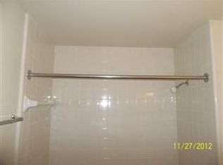 2304 Golden Gate Dr APT G, Greensboro, NC 27405