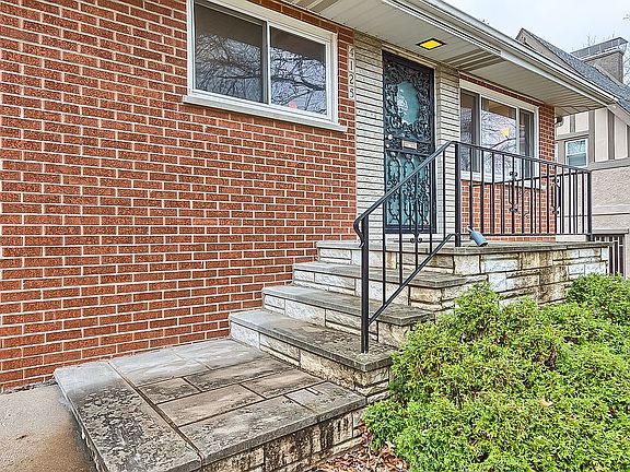 2nd image of 4125 Fairview Ave