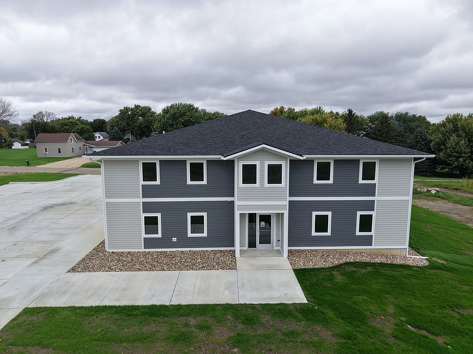 2nd image of 206 County Rd N #112