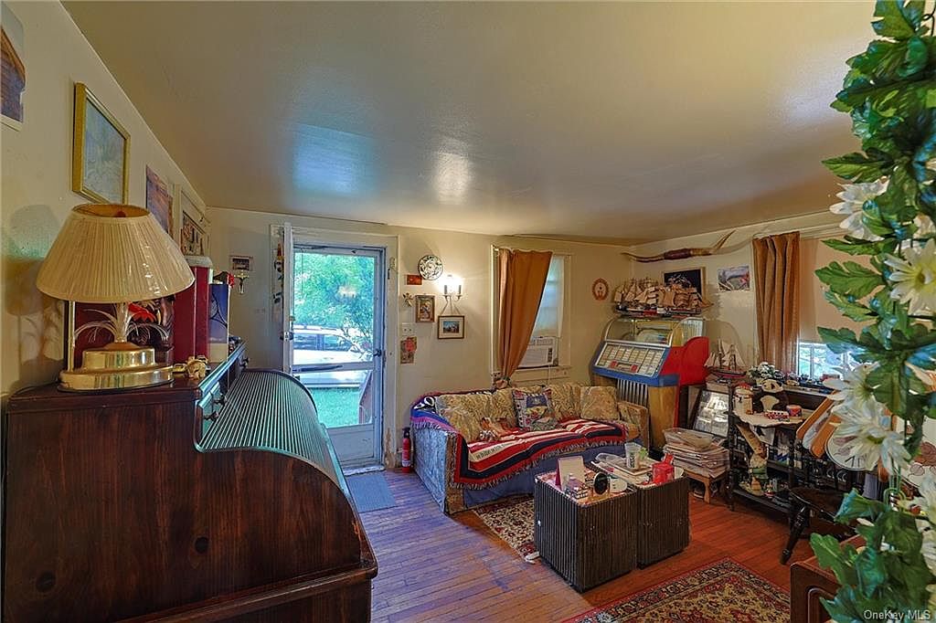 59 Scotchtown Avenue, Goshen, NY 10924 Zillow