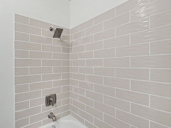 5th image of 9424 Daisy Vestry Rd #3
