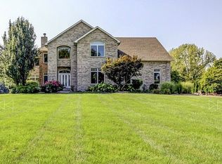 3900 Vanderbilt Cir, Springfield, IL 62711