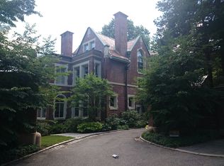 80 Seaver St, Brookline, MA 02445