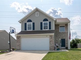 6121 Rocky Rd, Anderson, IN 46013