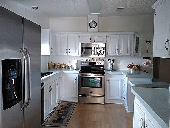 5th image of 4542 Skyline Dr #99