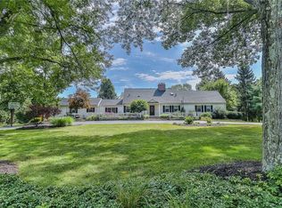 2939 Walnut Ridge Rd, Akron, OH 44333