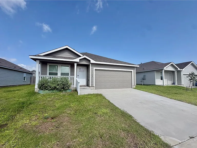 1109 Demeter Dr — Photo 2