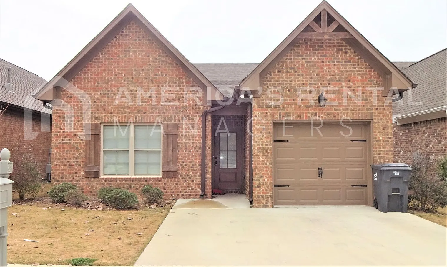 Home Available in Lake Cyrus Available to View with 48 Hour Notice — Photo 1