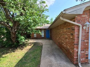 2232 Donna Dr, Norman, OK 73071