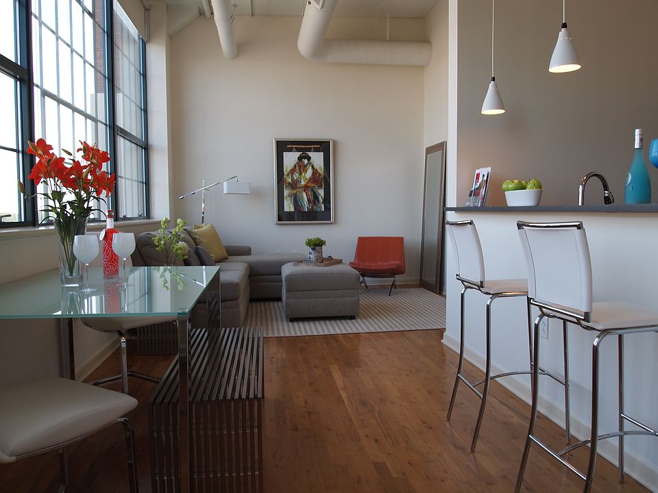 One Bedroom Living Area