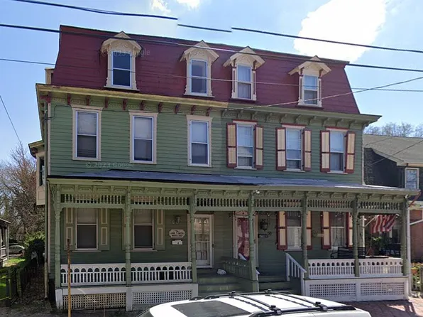 54 Market St, Salem, NJ 08079